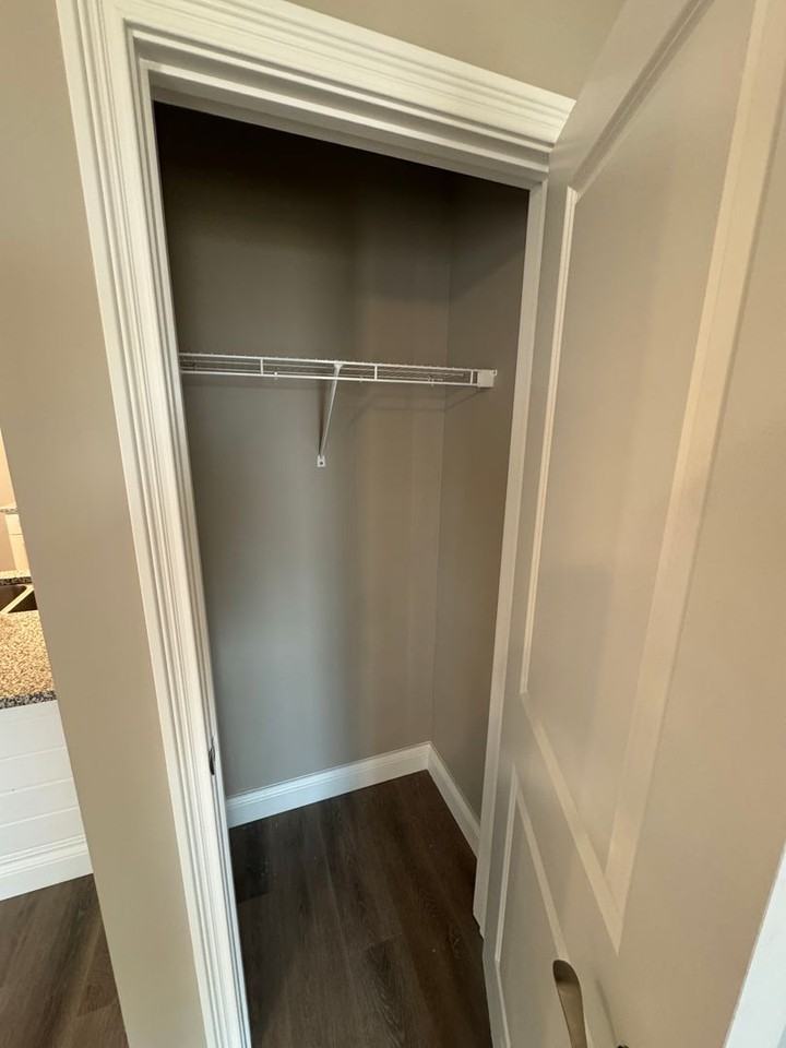 5204 Bakers Spring St - Photo 7 of 27