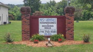 featured image of 1000 E Canal St