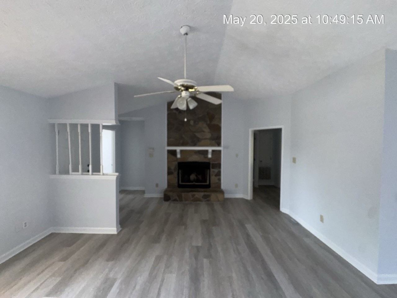 1222 Skyline Dr - Photo 5 of 19