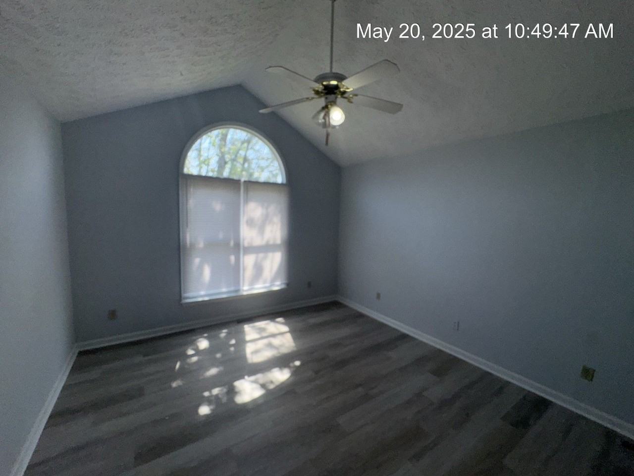 1222 Skyline Dr - Photo 7 of 19