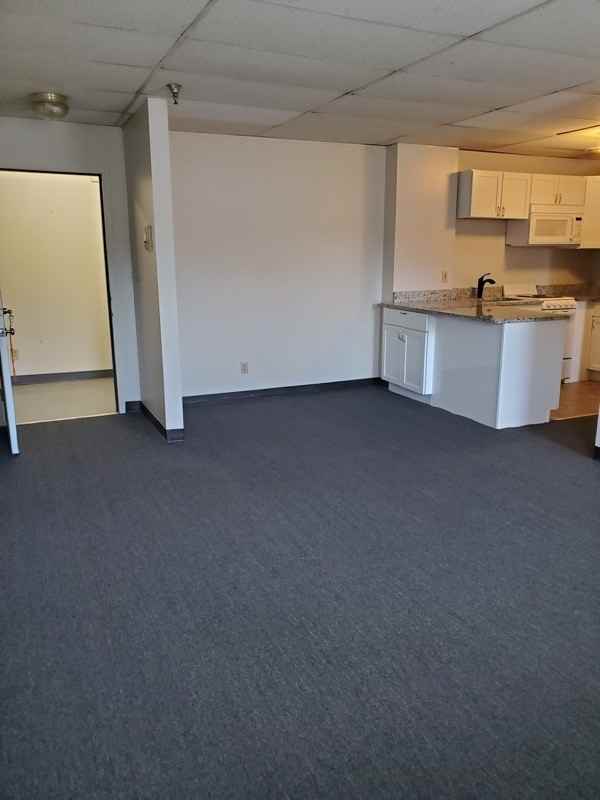 6-8 Market St - Photo 5 of 50