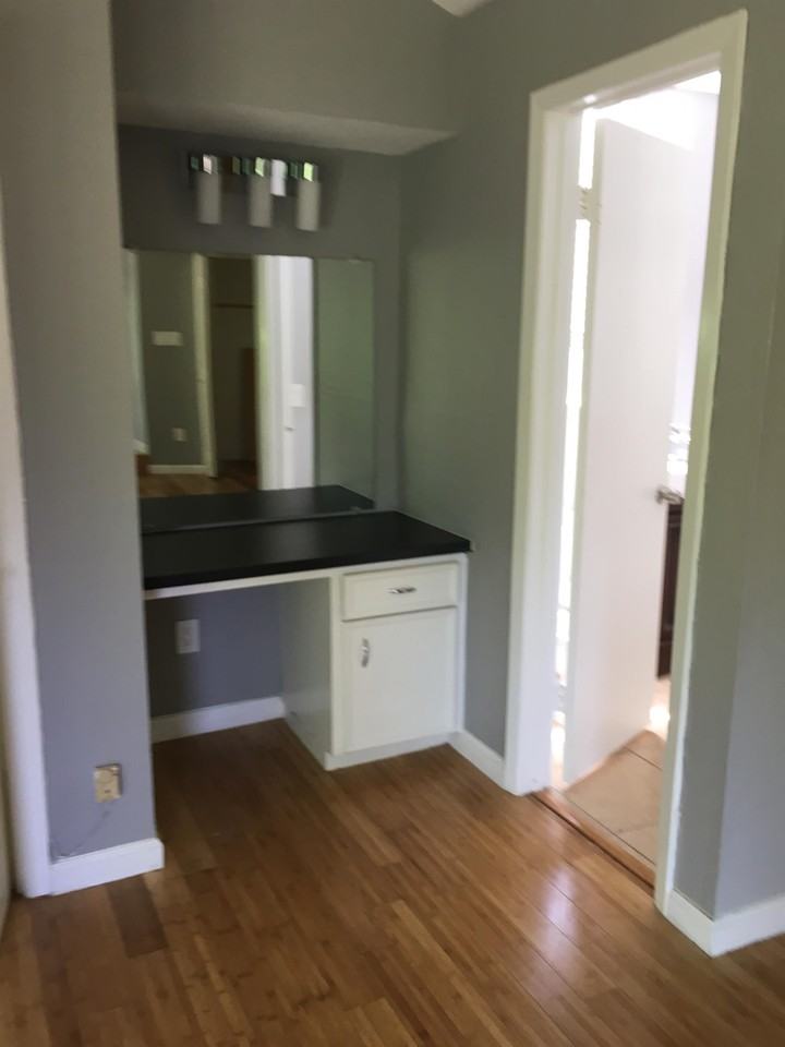 Hawthorne (406) - Photo 3 of 39