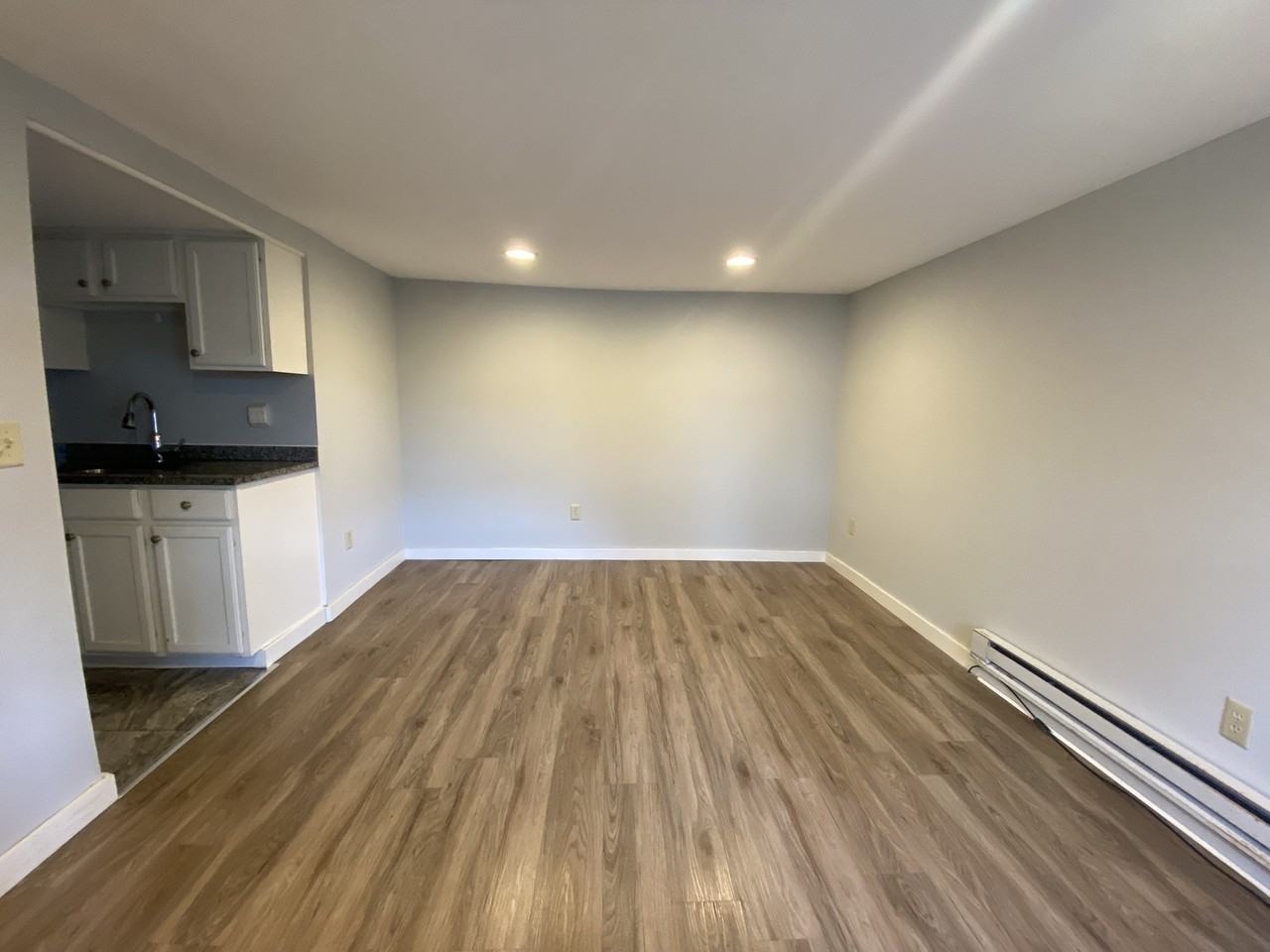 66 Lyman Street - Photo 5 of 9