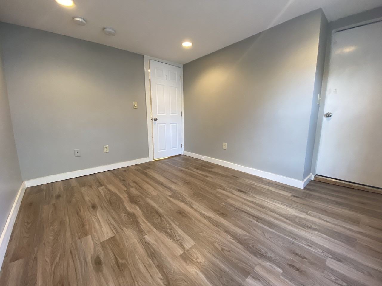 66 Lyman Street - Photo 6 of 9