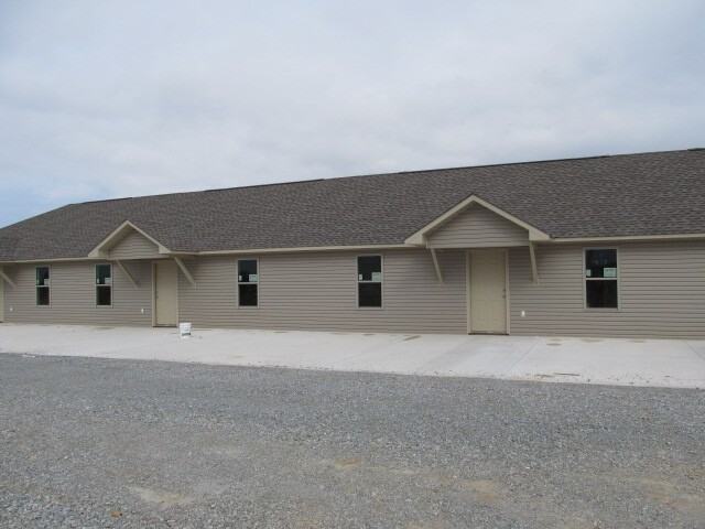 39 Hillview - Photo 2 of 12