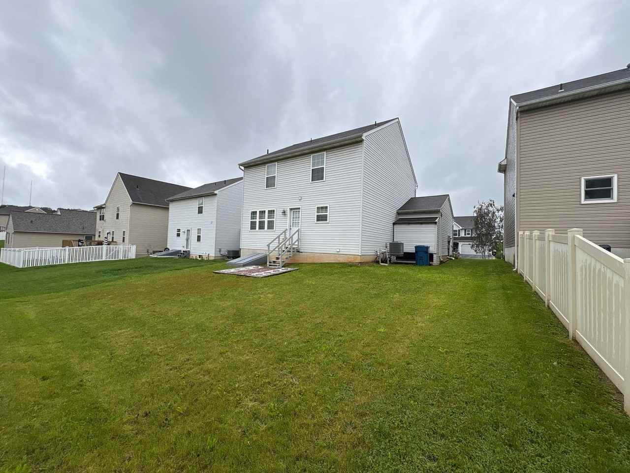 310 Thomas Armor Dr - Photo 2 of 26