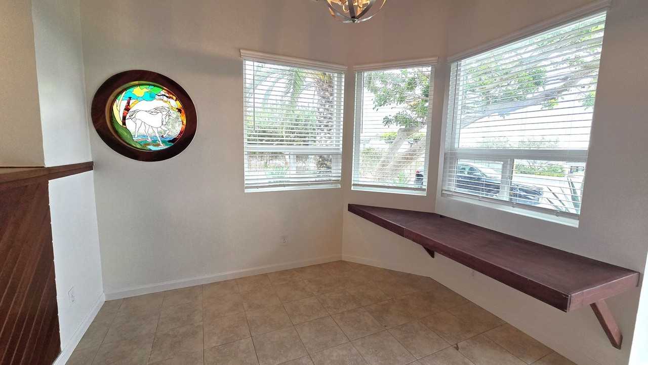 603 Camino De Orchidia - Photo 7 of 24