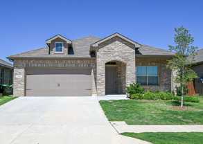 121 Hollytree Ln - Photo 1 of 1