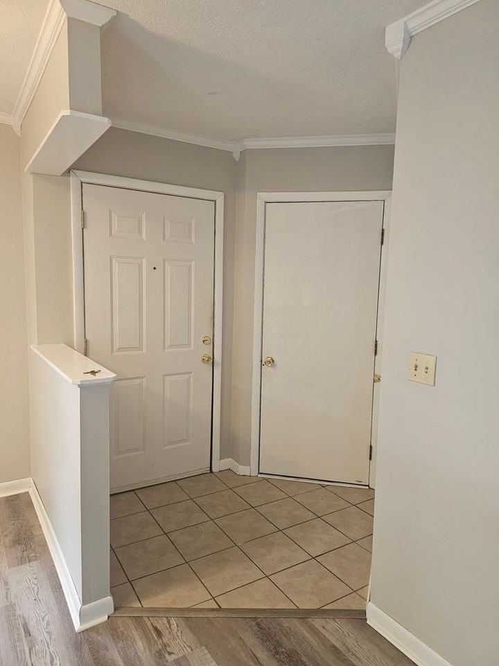 7360 Van Grayson Loop - Photo 2 of 11