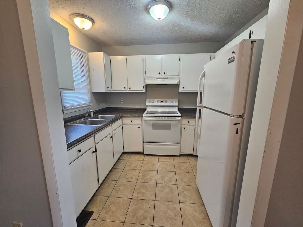 7360 Van Grayson Loop - Photo 5 of 11