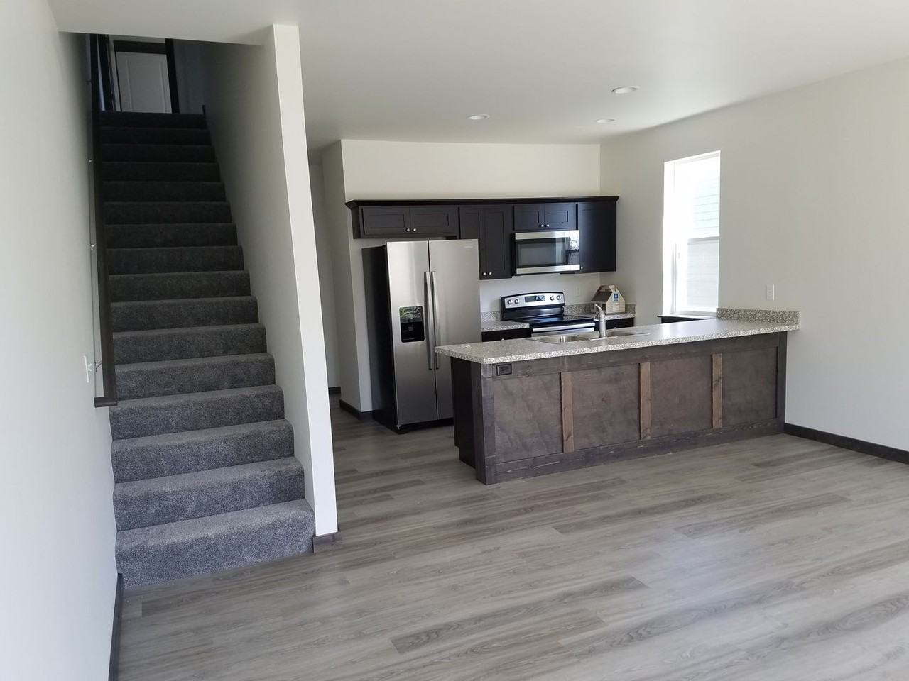 1514 Butler Creek Ave - Photo 7 of 11