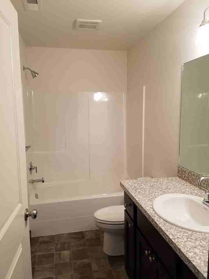 1514 Butler Creek Ave - Photo 4 of 11