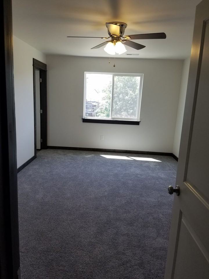 1514 Butler Creek Ave - Photo 3 of 11