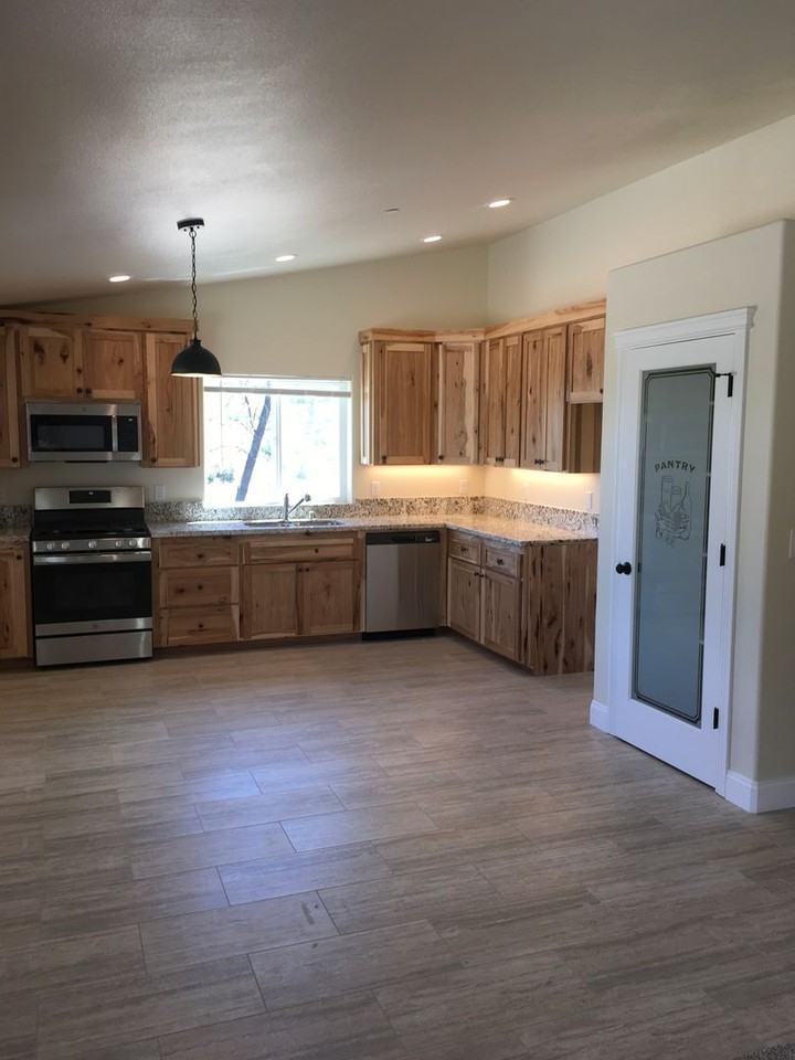15707 Swasey Mine Ln - Photo 6 of 20