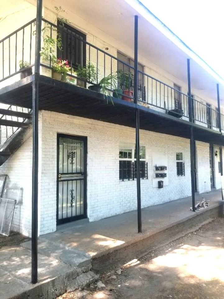 1025 S Wellington St #3 - Photo 2 of 8