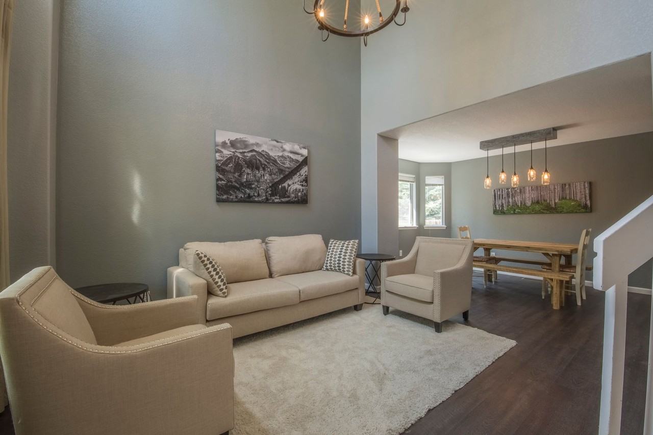 1275 S Boyero Ct - Photo 3 of 35