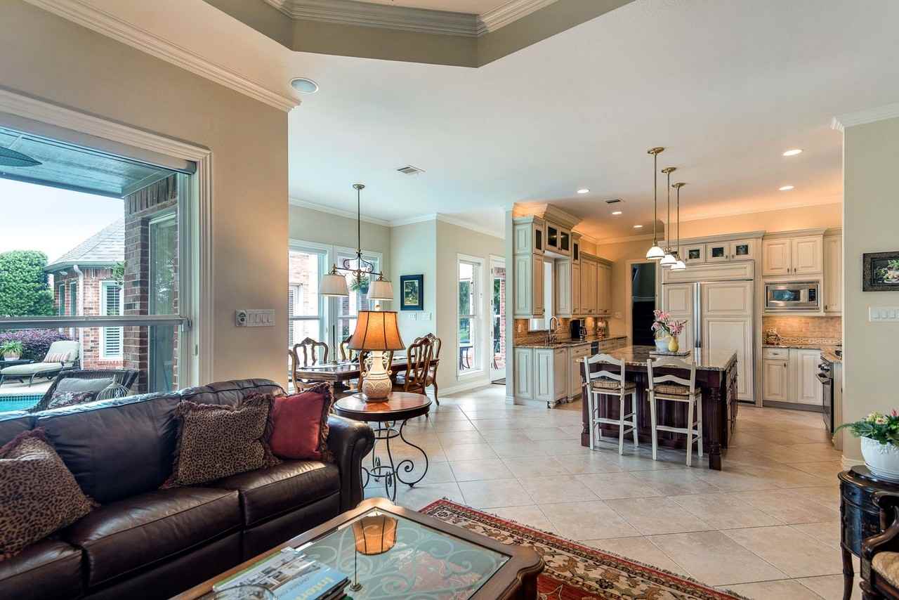 3017 Crooked Stick Dr - Photo 2 of 16