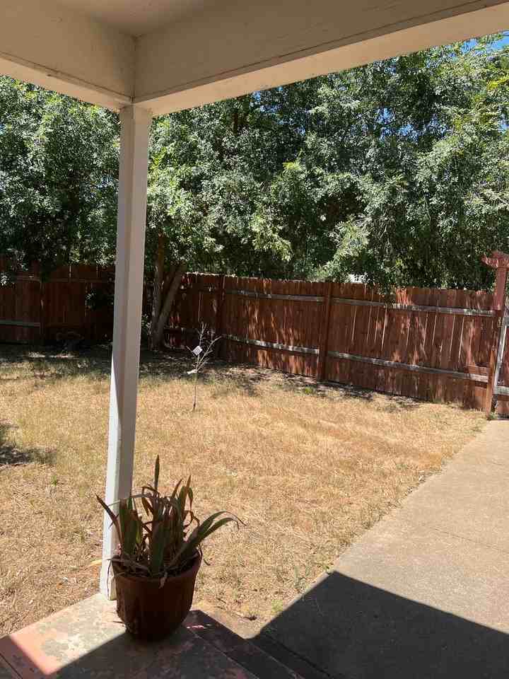 5785 Churn Creek Rd - Photo 3 of 21