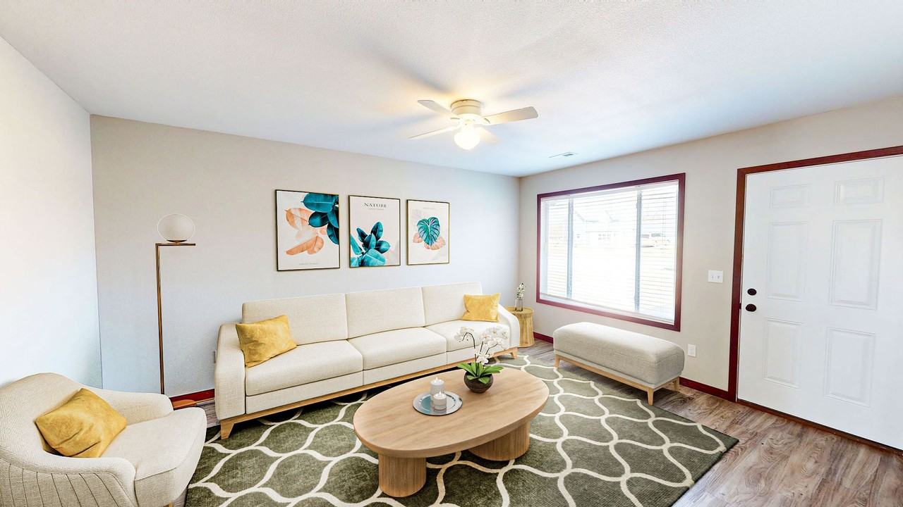 133 Larson Ave - Photo 2 of 5