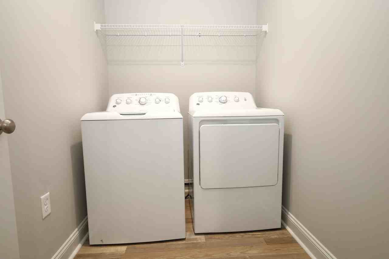 2047 Meadow Cove Dr - Photo 7 of 16