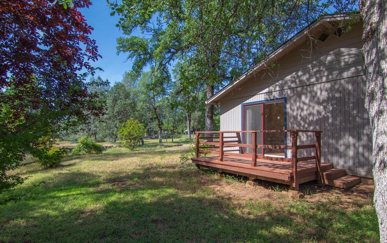 18623 Oasis Rd - Photo 6 of 28
