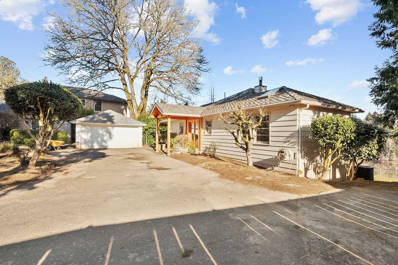 3144 Glenmorrie Dr - Photo 2 of 50