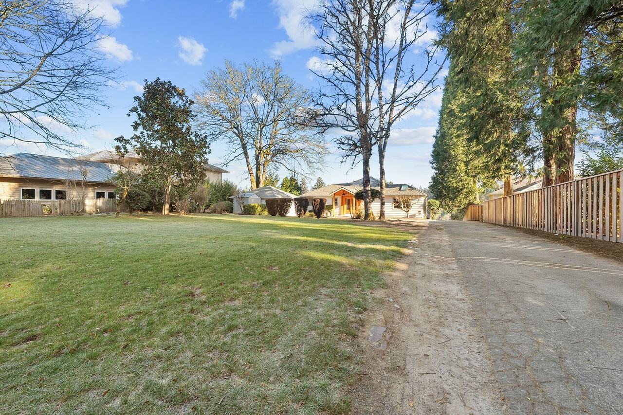 3144 Glenmorrie Dr - Photo 3 of 50