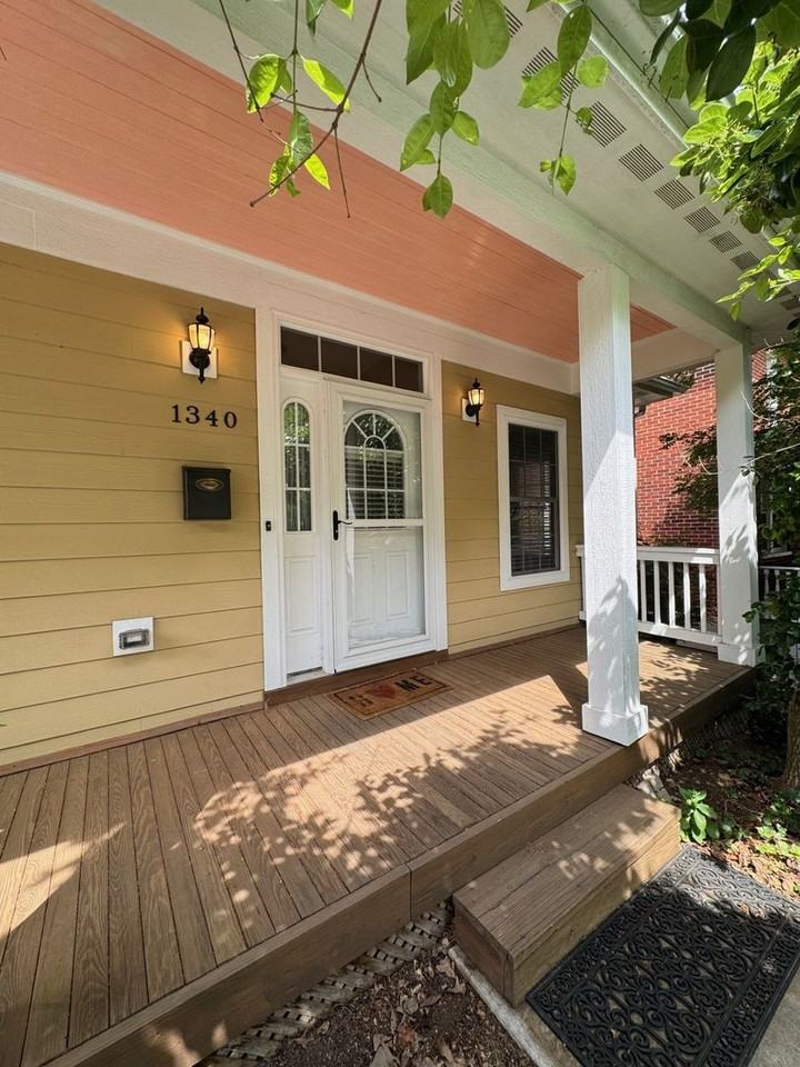 1340 Morningside St Se - Photo 2 of 19