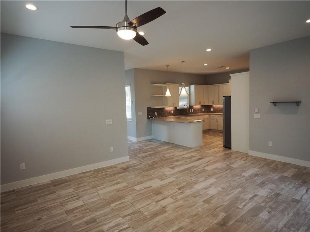 6913 Providence Ave #A - Photo 2 of 26