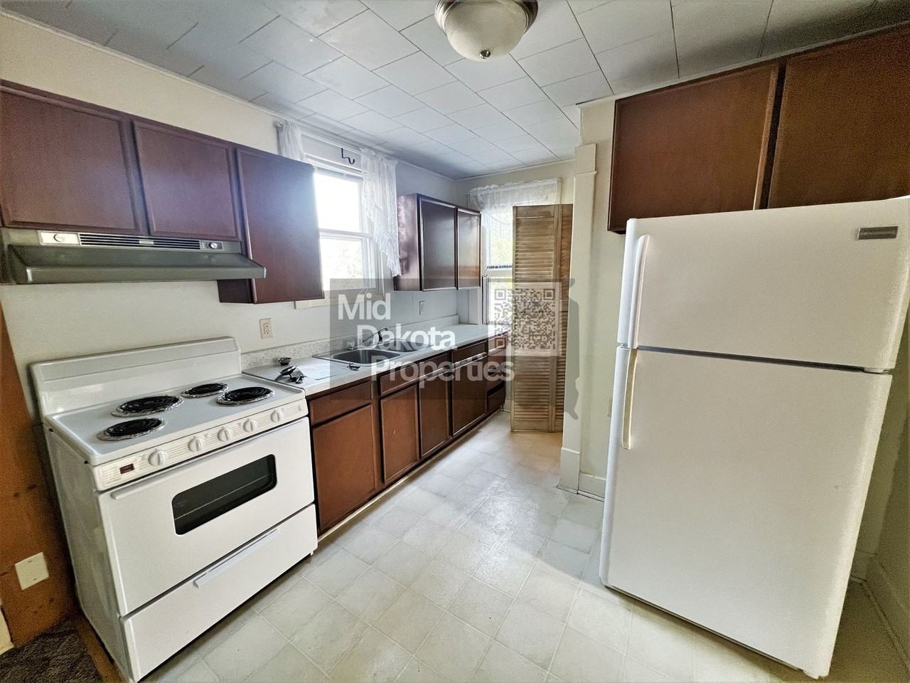 1200 E 3rd Ave - Photo 5 of 20
