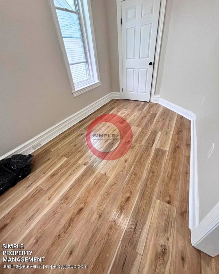 349 Union Aly - Photo 4 of 33