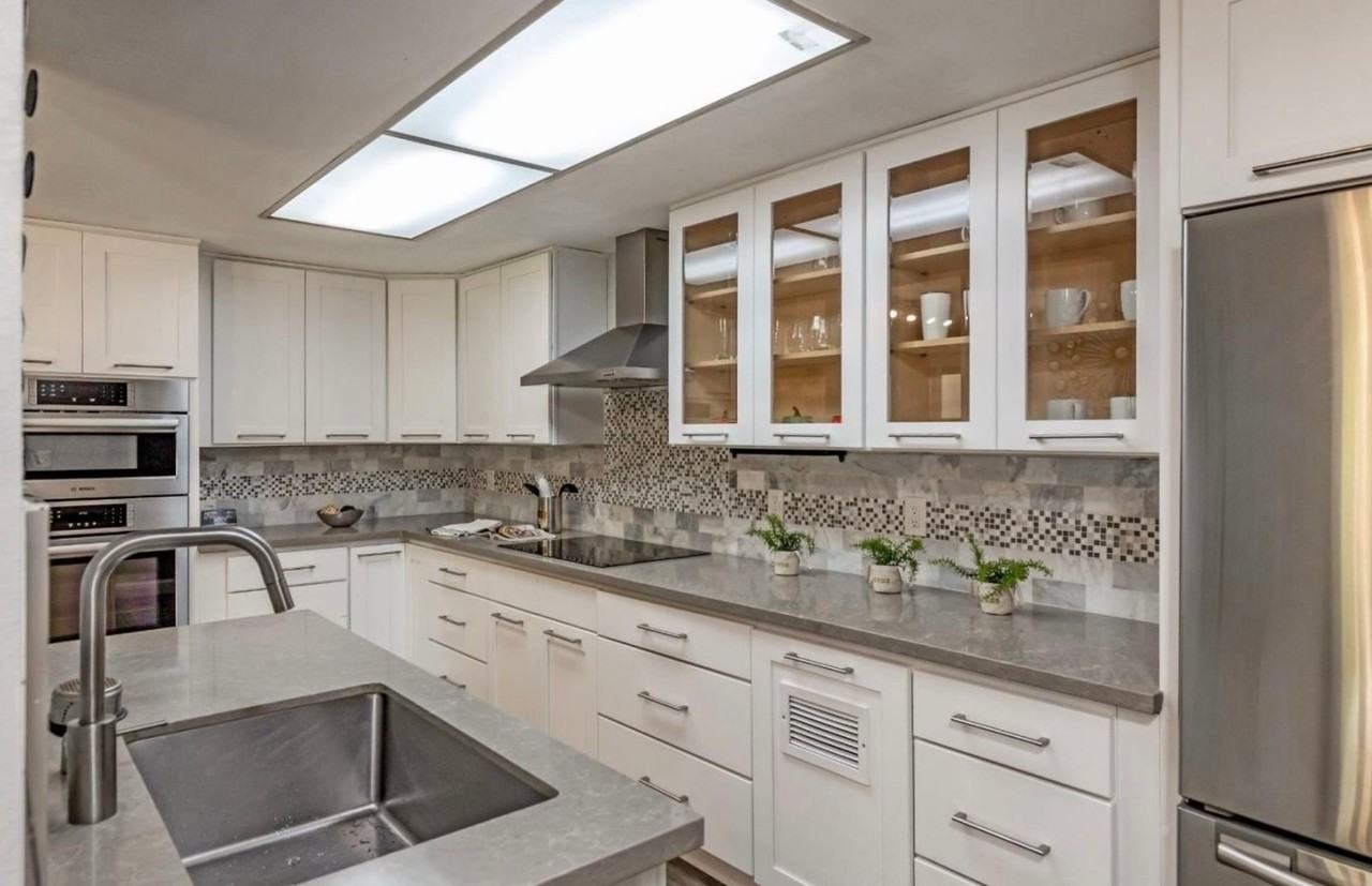 20720 4th St - Photo 5 of 17