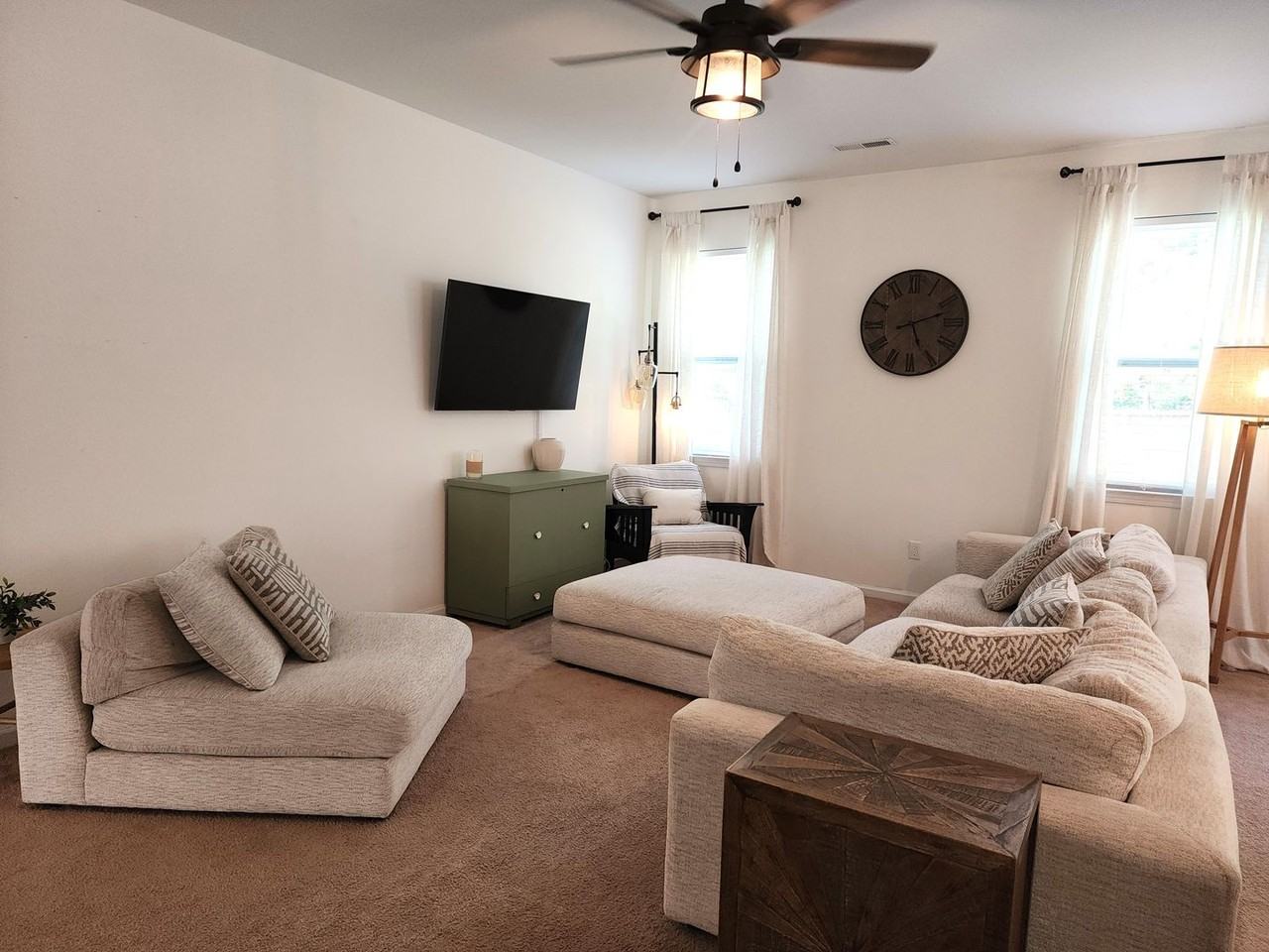 212 Sand Pebble Dr Se - Photo 6 of 43