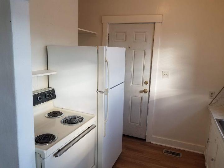 215 Orchard Ln #D - Photo 2 of 4