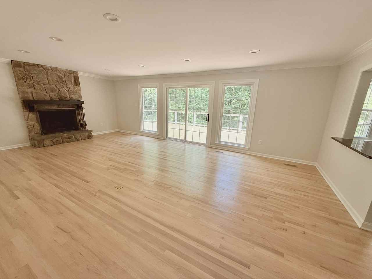 9248 Wood Glade Dr #NA - Photo 4 of 34
