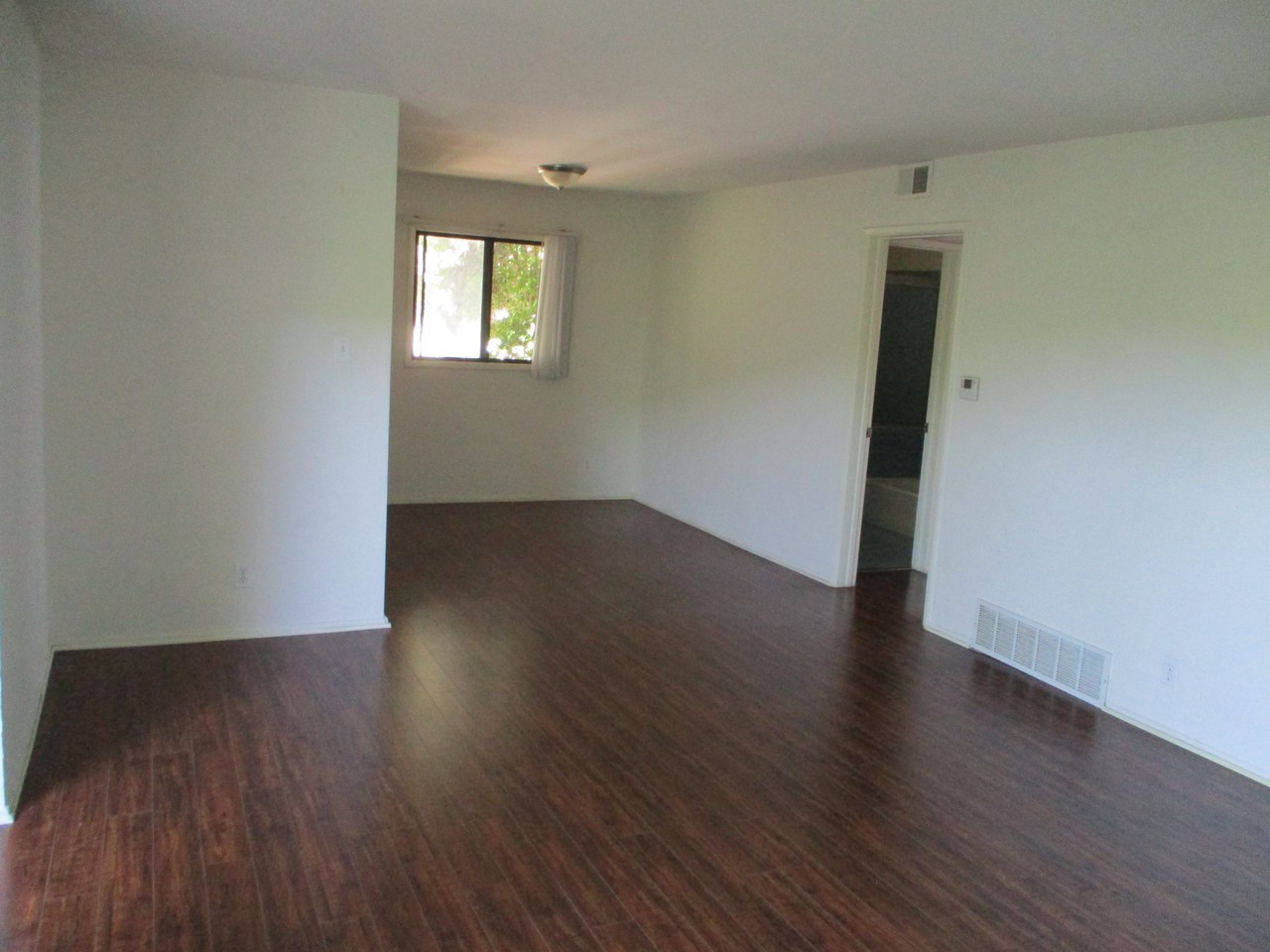 1350 N Crescent Heights Blvd #16 - Photo 3 of 14