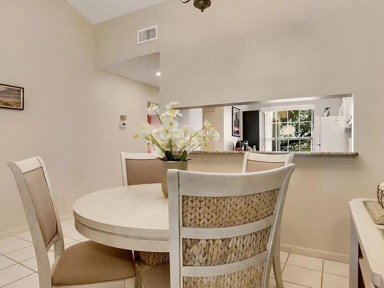 4863 Winslow Beacon #4863 - Photo 5 of 20