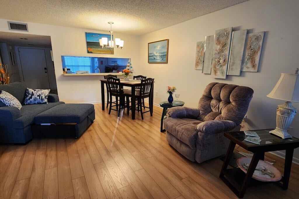 4819 Winslow Beacon #4819 - Photo 4 of 18