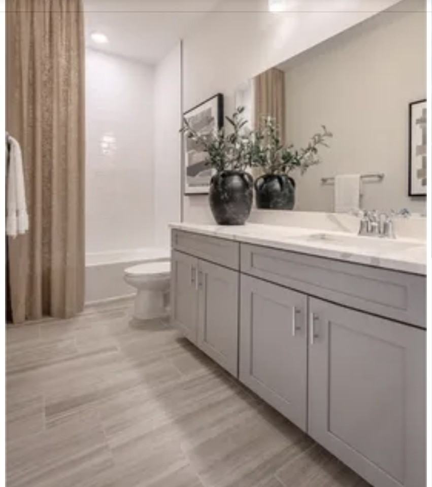1105 Greenwich Dr #1105 - Photo 7 of 14
