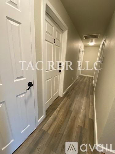 509 E 70th St #4 - Photo 4 of 21