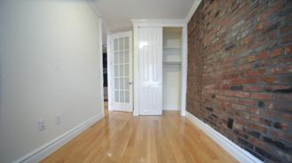 Hudson St #4 - Photo 1 of 1