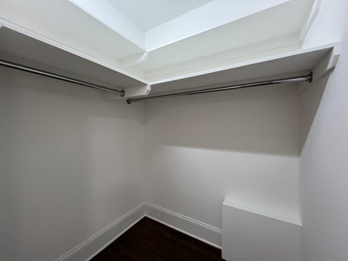 E 46th St #6B - Photo 4 of 8