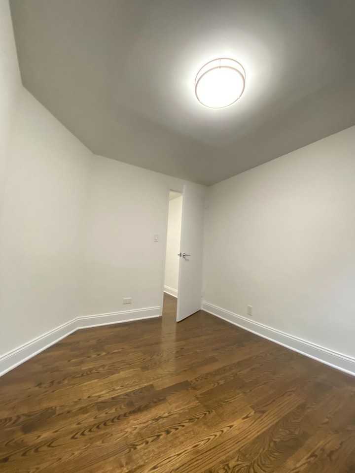 E 82nd St #6F - Photo 6 of 14