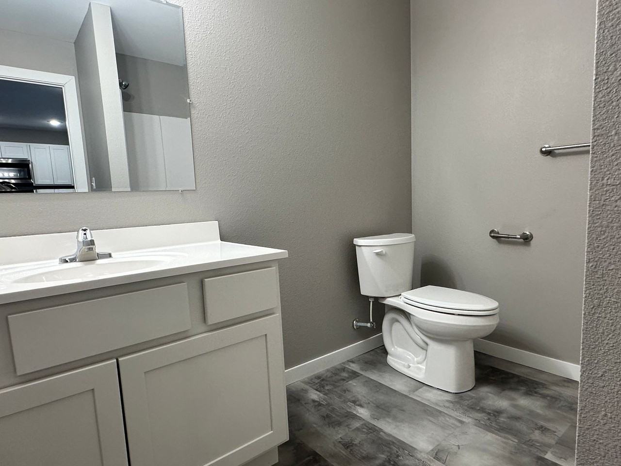 Edgeview Apartments - Photo 7 of 10