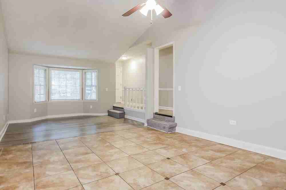 1019 River Stone Ct - Photo 3 of 15