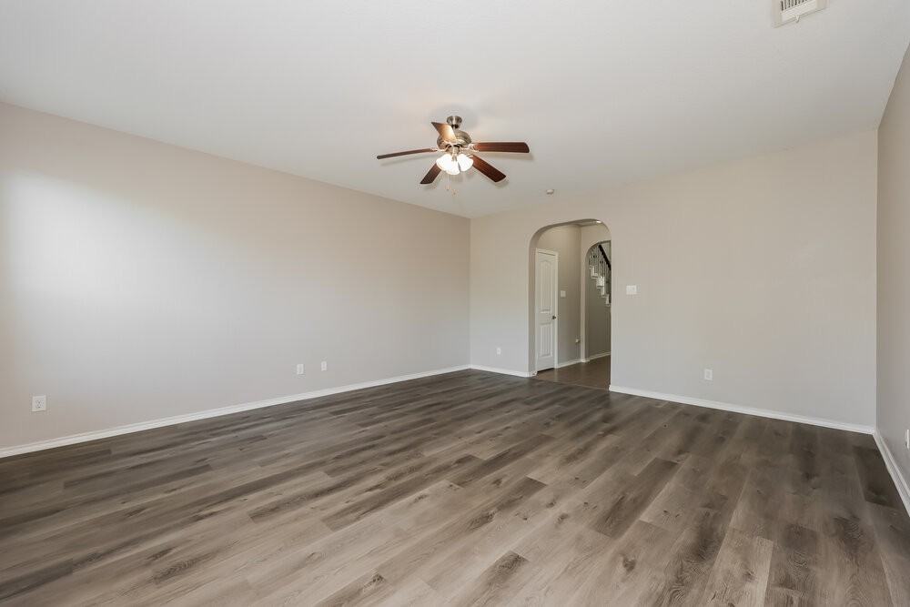 5021 Britton Ridge Ln - Photo 5 of 17