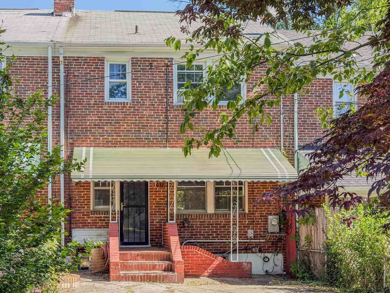 1031 E Lake Ave - Photo 2 of 22