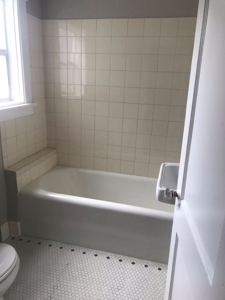 Beacon Apartments - Photo 4 of 14