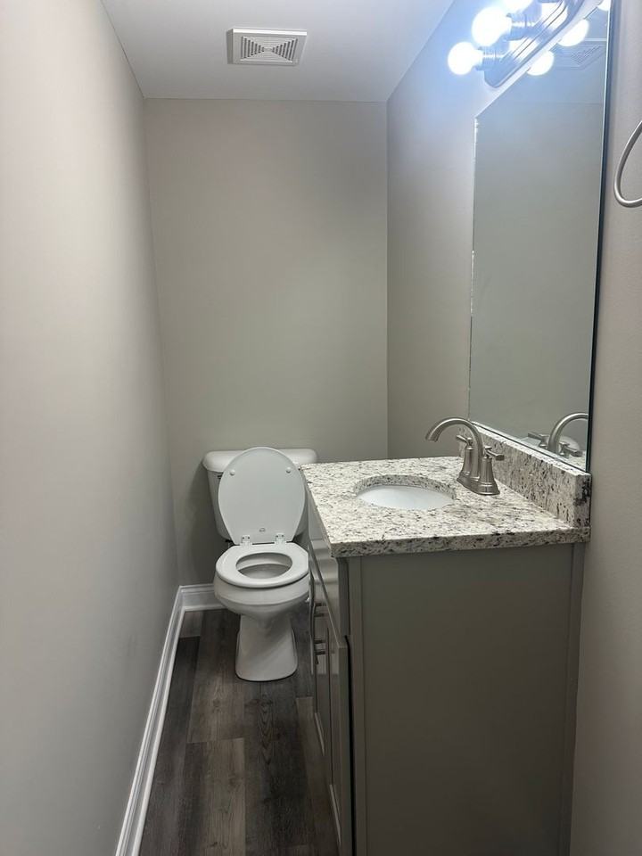 900 Mountain Creek Rd - Photo 4 of 12
