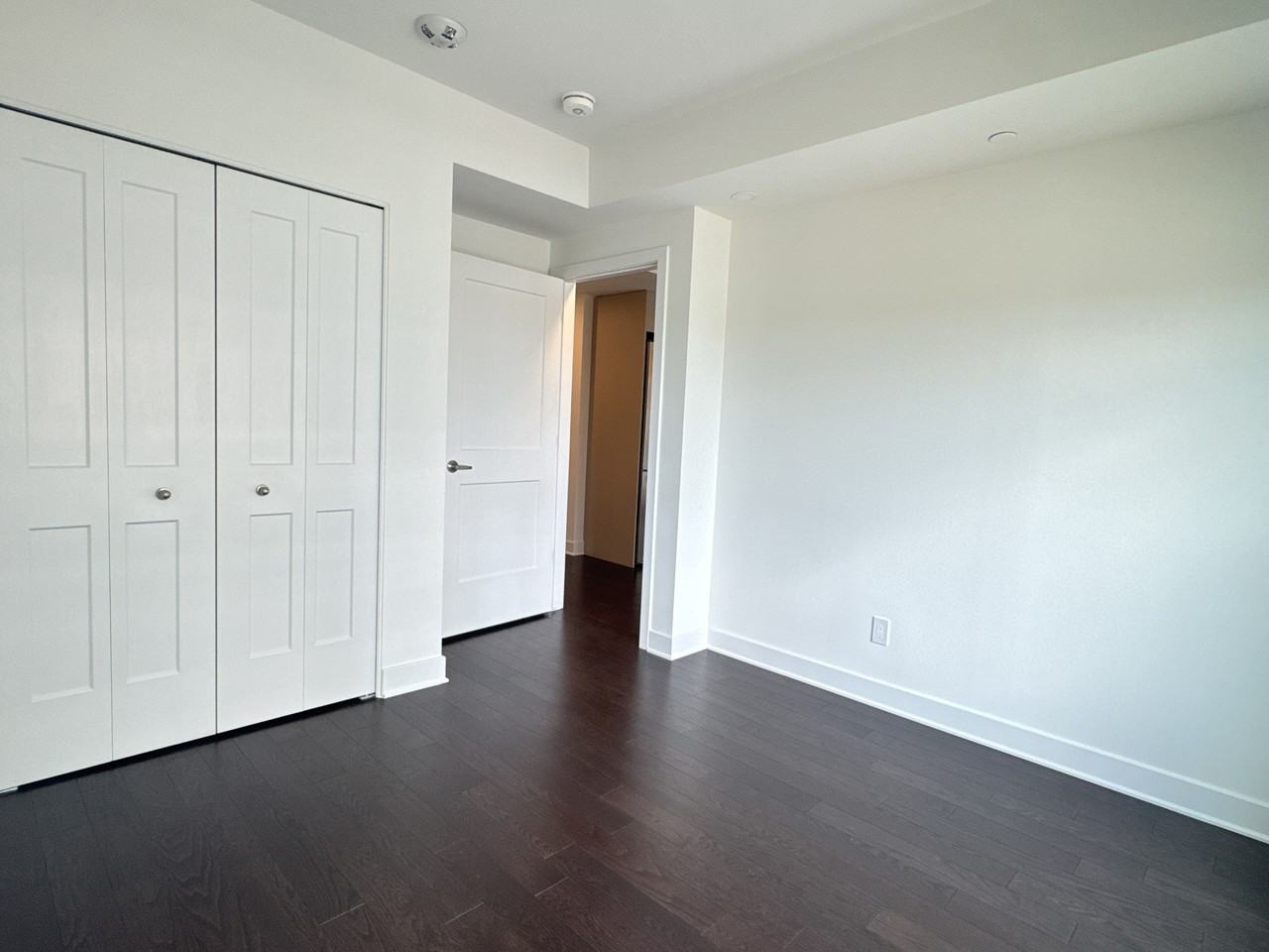 180 George St #1704 - Photo 3 of 23
